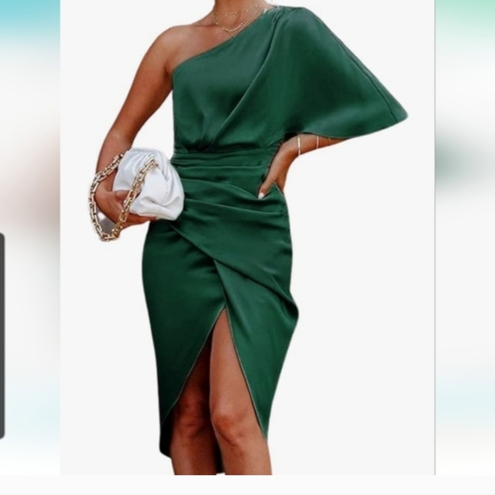 Cupshe One-Shoulder Green Dress
